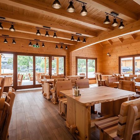 Holiday Park Macola Грабовац Екстериор снимка