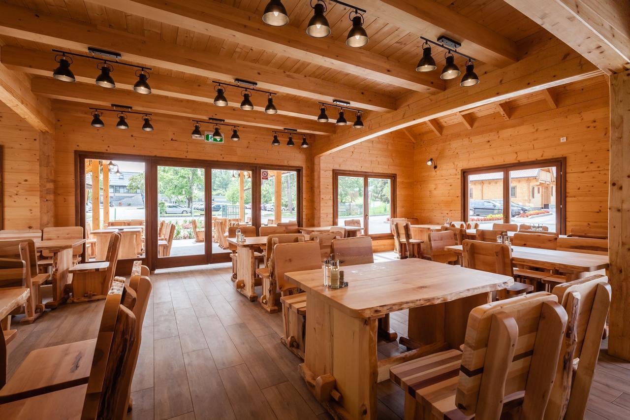 Holiday Park Macola Грабовац Екстериор снимка