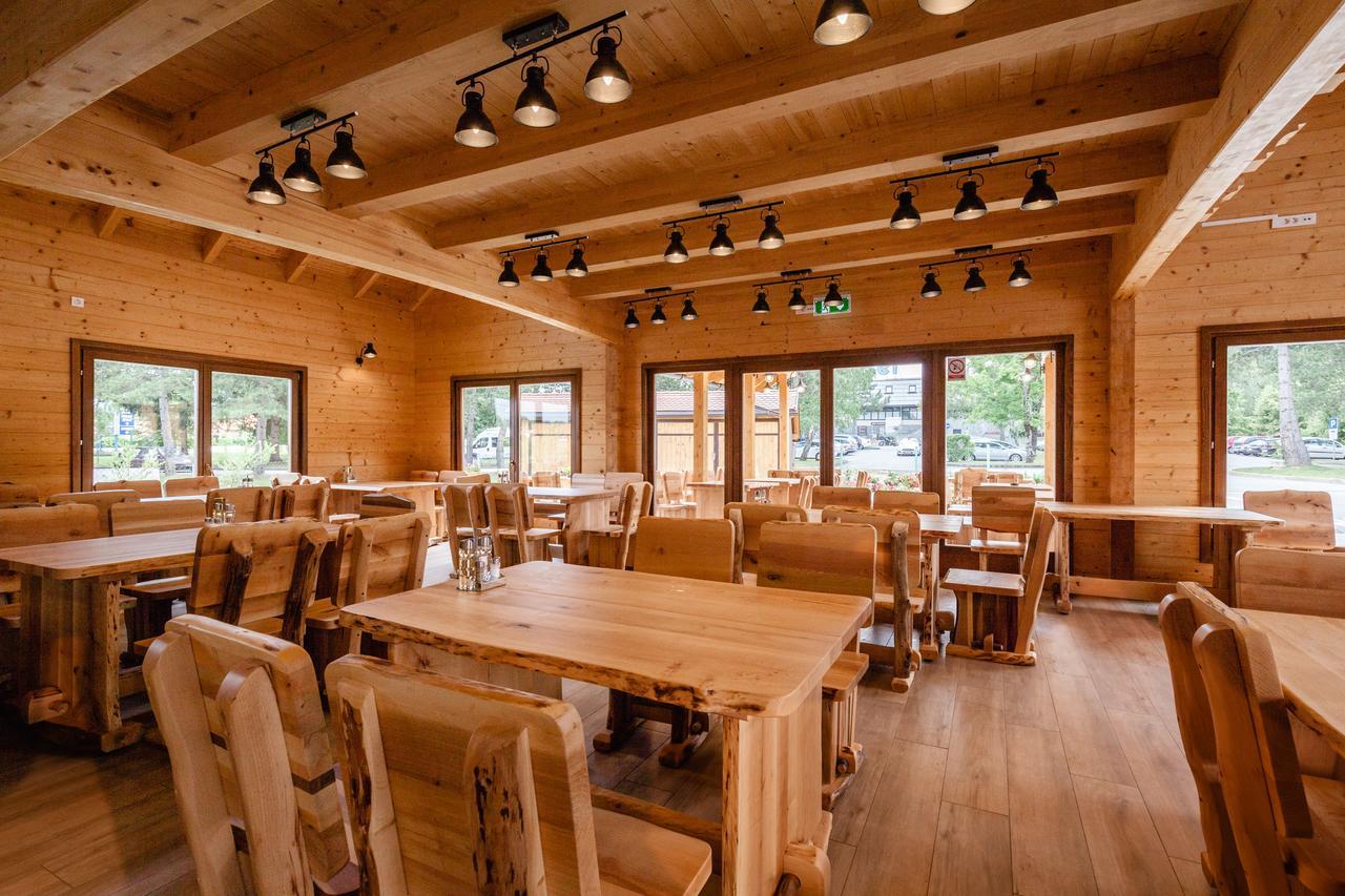 Holiday Park Macola Грабовац Екстериор снимка